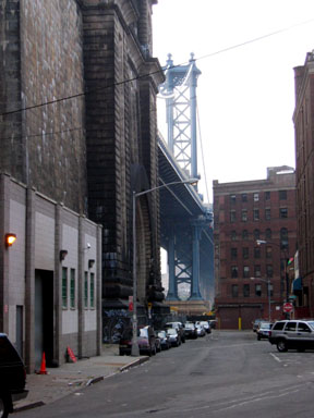 The Manhattan Bridge from Front Street in DUMBO